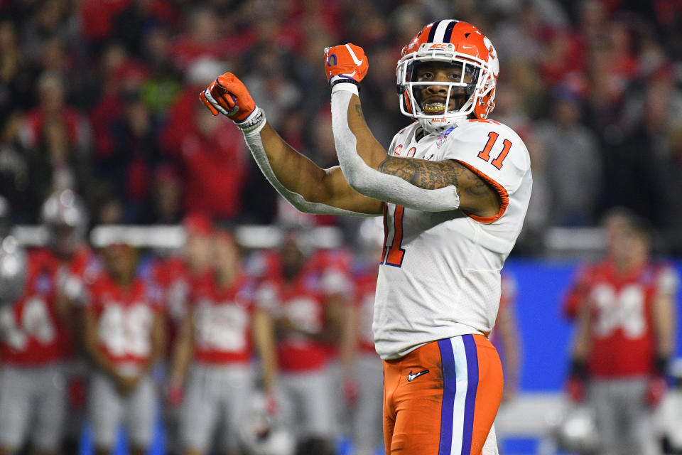 Clemson LB Isaiah Simmons is a special prospect who should land in the top 10 of the 2020 NFL draft. (Photo by Brian Rothmuller/Icon Sportswire via Getty Images)