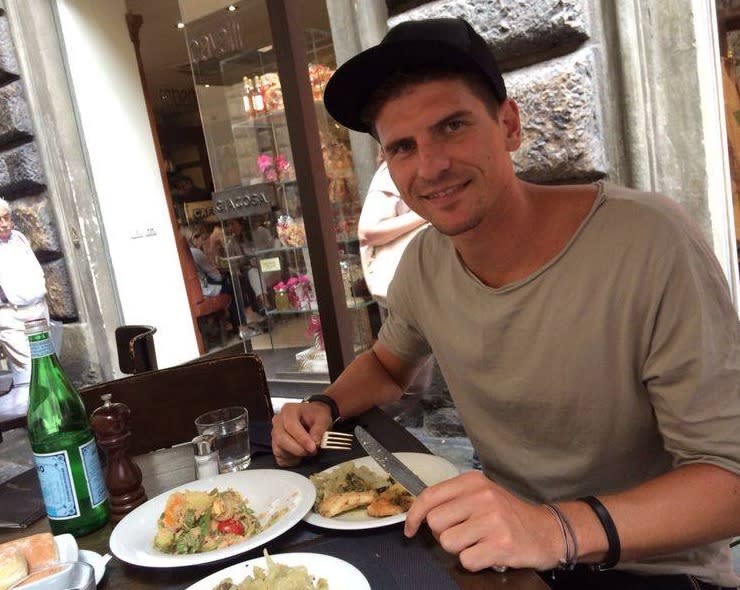 MARIO GOMEZ