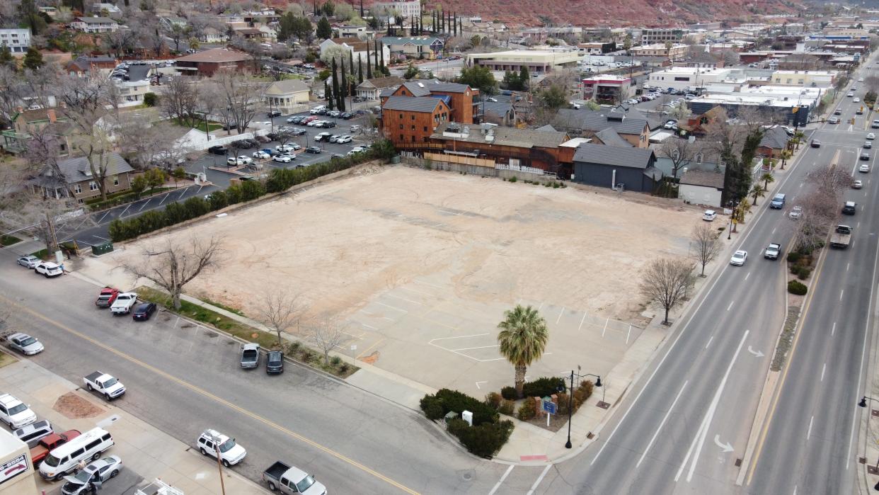 An empty lot sits at the corner of 100 West and St. George Blvd. The City of St. George, which owns the property, is requesting proposals from developers with ideas on how to take advantage of the property and provide an economic boost to the downtown area.