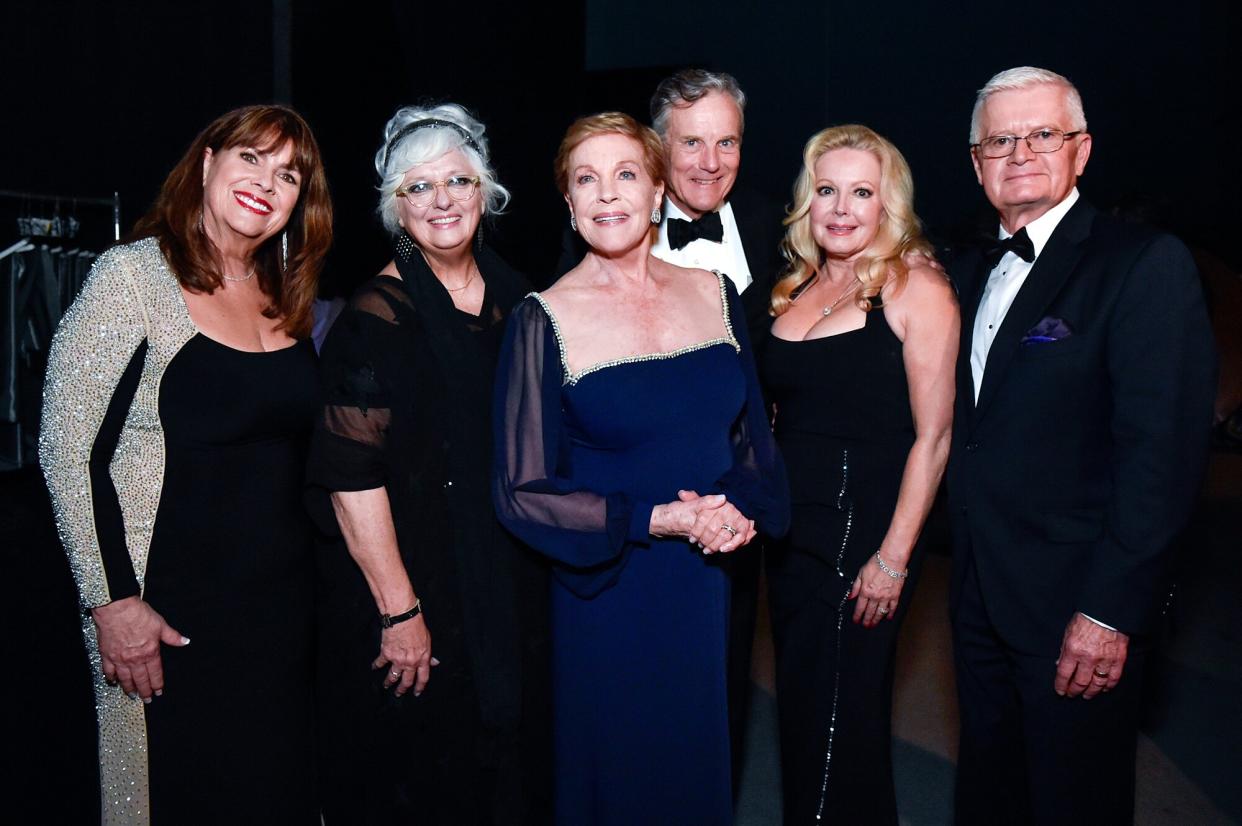 Debbie Turner, Angela Cartwright, honoree Julie Andrews, Nicholas Hammond, Kym Karath, and Duane Chase