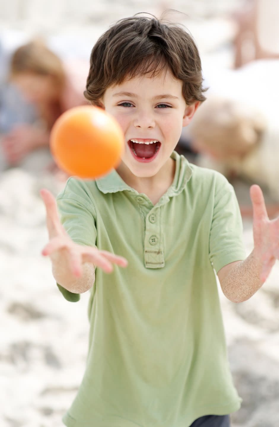 bucket toss game, party games for kids happiness is homemade blog