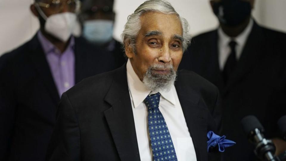 Former U.S. Rep. Charles Rangel (D-NY) speaks before New York Governor Andrew Cuomo gets vaccinated at the mass vaccination site at Mount Neboh Baptist Church in Harlem on March 17, 2021 in New York City. (Photo by Seth Wenig-Pool/Getty Images)