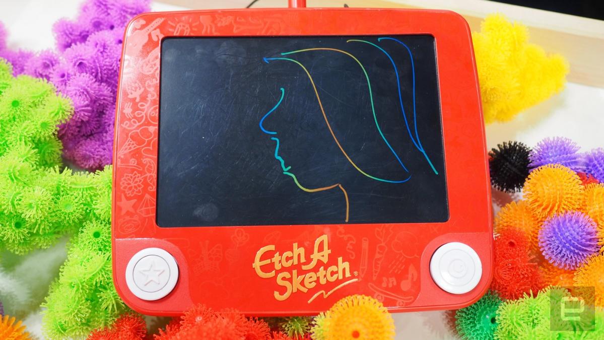 Etch A Sketch Classic Sketch, Multicolor