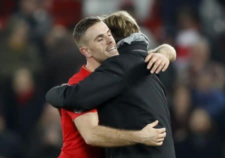 Britain Soccer Football - Liverpool v Tottenham Hotspur - Premier League - Anfield - 11/2/17 Liverpool manager Juergen Klopp celebrates wih Jordan Henderson after the match Action Images via Reuters / Carl Recine Livepic