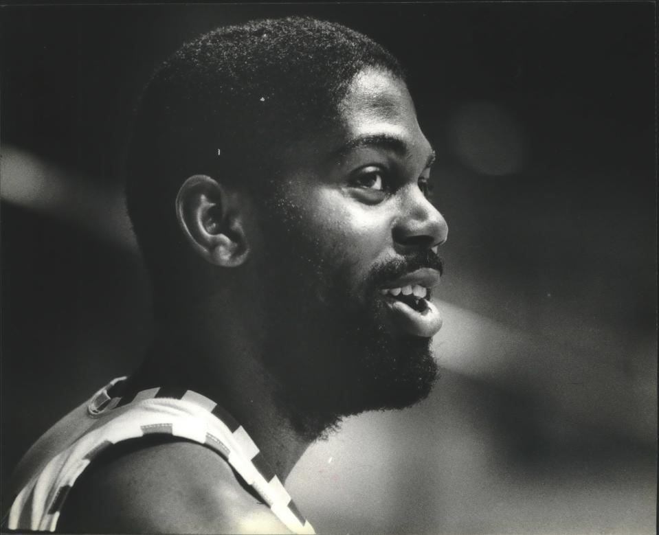 Claude Gregory participated in some big battles between his Wisconsin Badgers basketball team and Marquette.