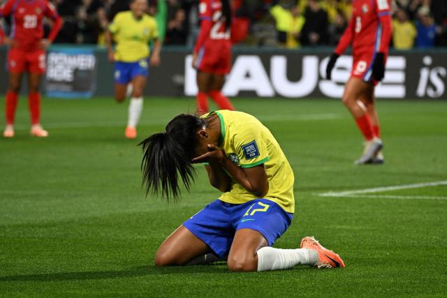 Fifa Women's World Cup 2023: Netherlands survive scare against South Africa  in round of 16 - NZ Herald