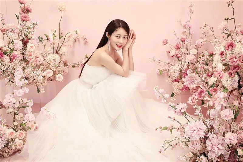 南韓演員金雅羅上月宣布結婚喜訊。（圖／翻攝自IG）