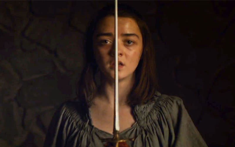 The first images of Arya Stark on the “Game of Thrones” Season 7 set are here and she looks badass