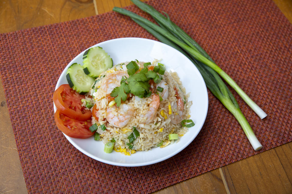 Thai fried rice, with shrimp as the protein. (Photo: Aloy Thai)