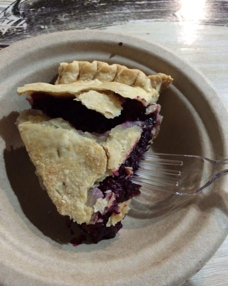 marionberry pie slice 