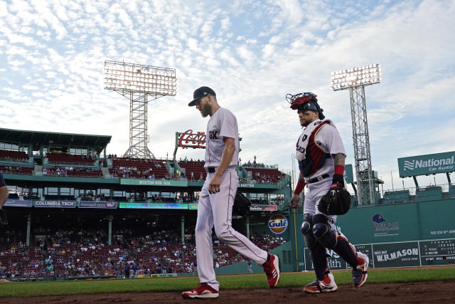 Boston Red Sox News: Matt Barnes, Xander Bogaerts, Alex Cora - Over the  Monster