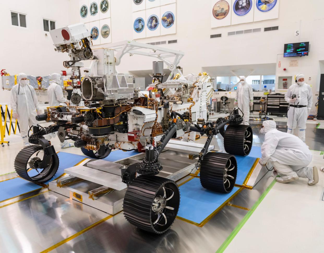 mars 2020 rover test drive