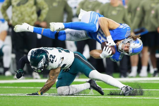 Eagles to wear White jerseys, and green pants for season opener at Lions