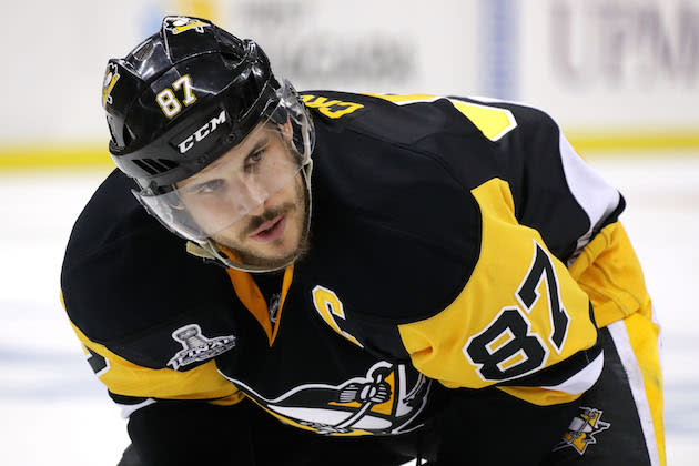 PITTSBURGH, PA - JUNE 01: Sidney Crosby #87 of the Pittsburgh Penguins looks on against the San Jose Sharks in Game Two of the 2016 NHL Stanley Cup Final at Consol Energy Center on June 1, 2016 in Pittsburgh, Pennsylvania. (Photo by Bruce Bennett/Getty Images)