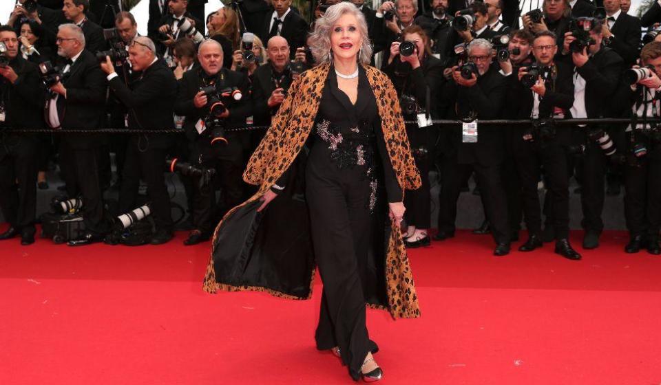  Jane Fonda attends "Le Deuxieme Acte" ("The Second Act") Screening & opening ceremony red carpet at the 77th annual Cannes Film Festival at Palais des Festivals on May 14, 2024 in Cannes, France.
