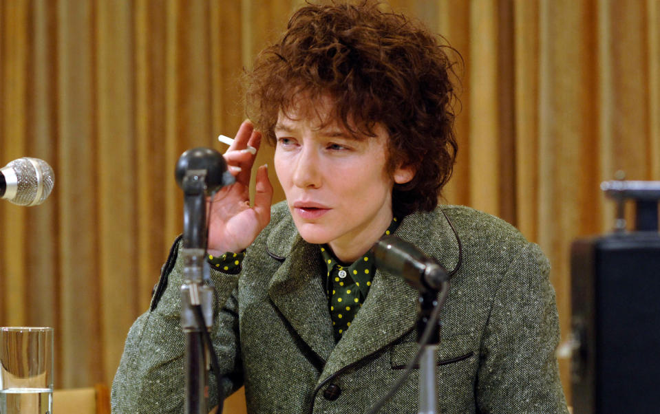 Cate Blanchett as Jude Quinn in 