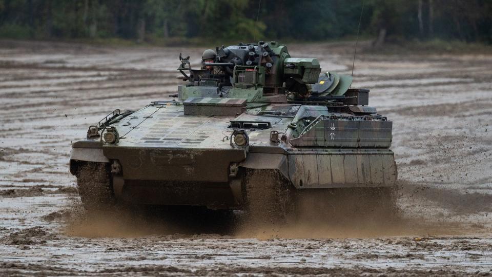 Rheinmetall baut unter anderem Schützenpanzer vom Typ Marder, die bei der Bundeswehr im Einsatz sind.