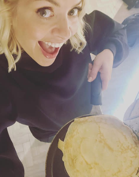 holly-willoughby-pancake-day