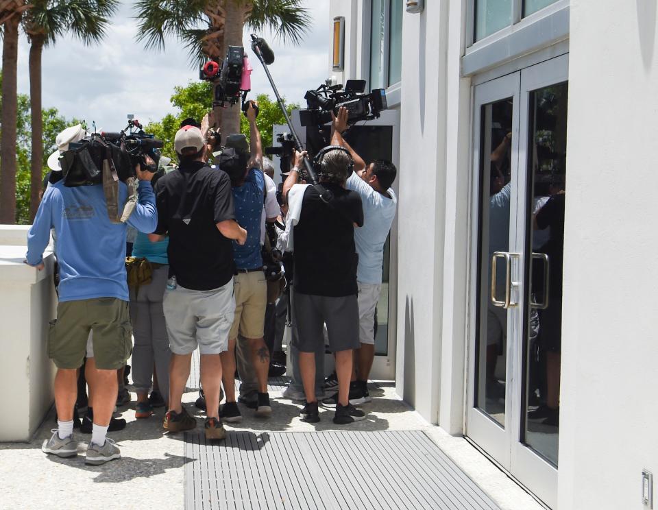 Local and national media converge around the Alto Lee Adams Sr. U.S. Courthouse on U.S. 1 at Orange Avenue for the pretrial hearings for former President Donald Trump's criminal trial, Tuesday, July 18, 2023, in downtown Fort Pierce, Fla.