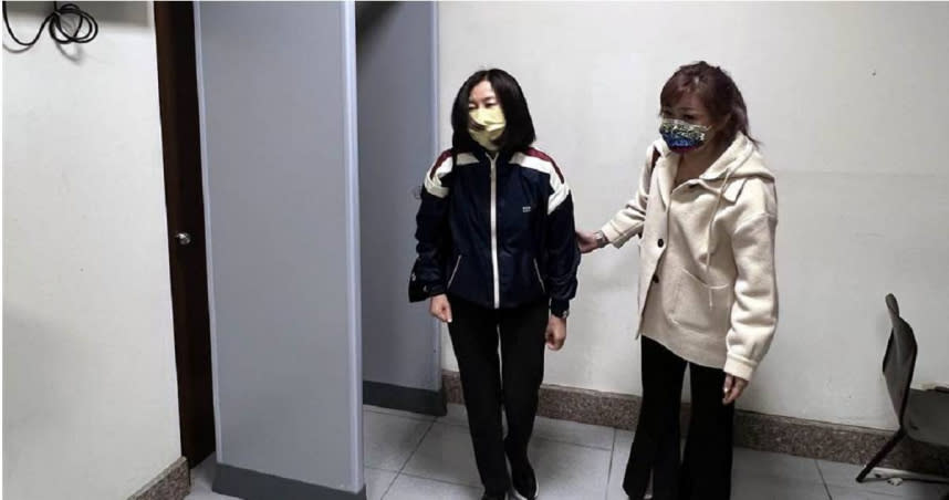 台南市議長邱莉莉被檢方150萬元交保，由友人籌錢後獲得釋放。（洪榮志攝）
