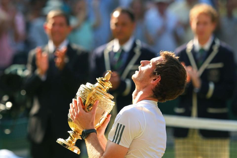 andy murray wimbledon trophy