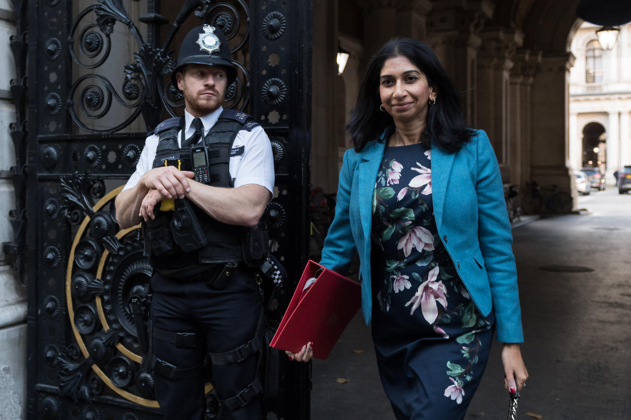 LONDON, UNITED KINGDOM - OCTOBER 26: Secretary of State for the Home Department Suella Braverman arrives in Downing Street to attend the first cabinet meeting chaired by Prime Minister Rishi Sunak in London, United Kingdom on October 26, 2022. (Photo by Wiktor Szymanowicz/Anadolu Agency via Getty Images)