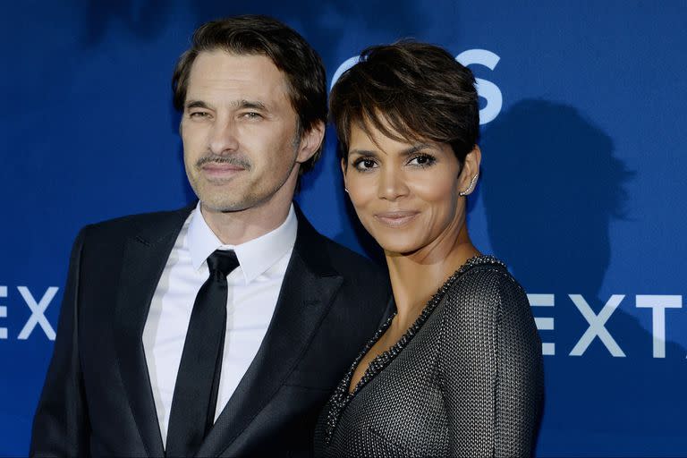 Halle Berry conoció a Olivier Martinez en el rodaje de Dark Tide en 2010 y se casaron tres años más tarde; en 2015, anunciaban su separación