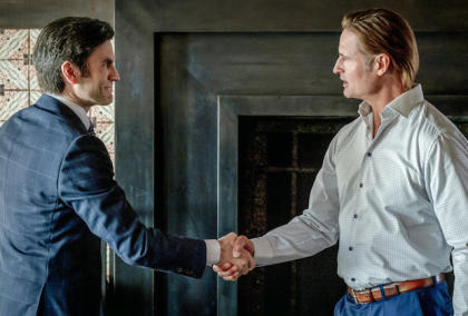 josh-holloway-roarke-morris-yellowstone-season-3-spoilers