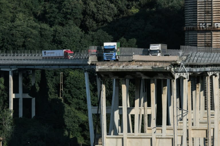 Genoa's Morandi bridge buckled without warning on Tuesday, sending cars, trucks and huge chunks of concrete plunging 45 metres (150 feet) onto railway tracks below