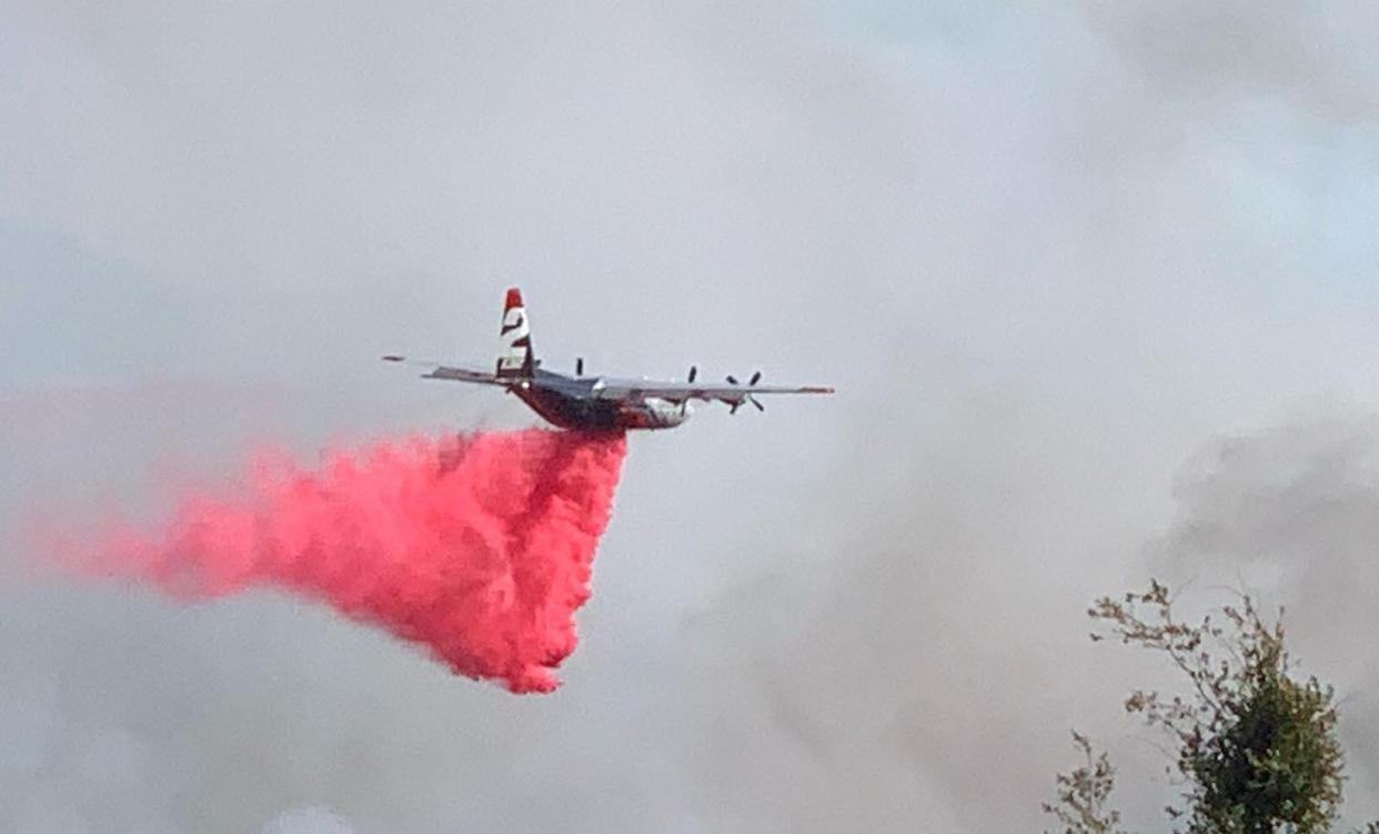 CalFire says the Electra fire burning in Amador County has quickly spread to 959 acres as of just after 7 p.m. Monday.