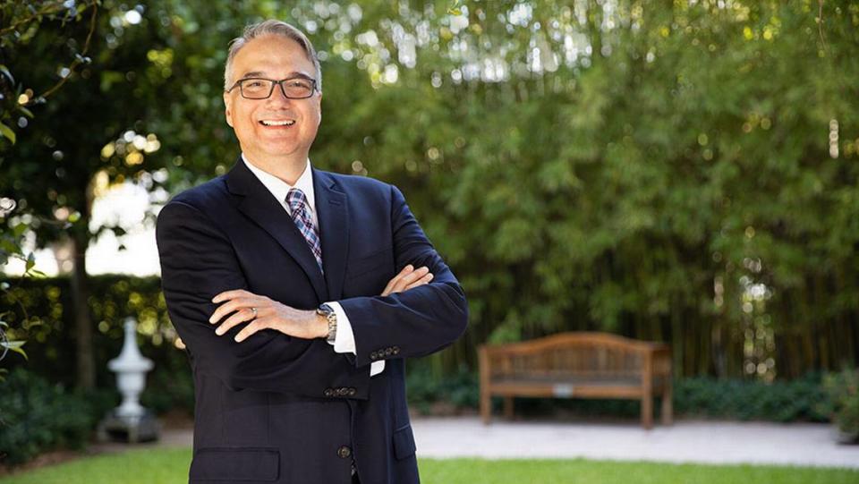 Anthony Varona, the popular former dean of UM’s law school