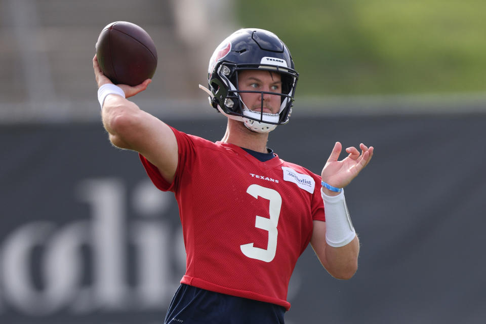 texans-training-camp-kyle-allen-impressing