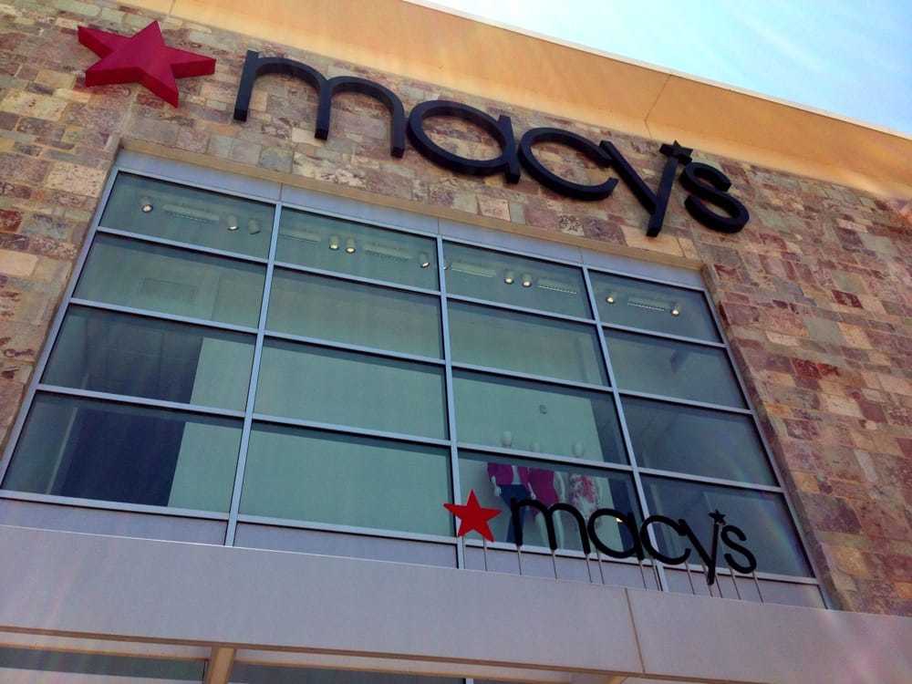 <p>Photo: Paul D./<a href="https://www.yelp.com/biz_photos/macys-austin?select=DXCm5T_dNe5RIUNzlBkkxg&utm_campaign=20c87534-71de-4d9d-97eb-ed73a2cd975e%2C5640fcd5-60a1-46ec-8105-9d50ab7d5fd7&utm_medium=81024472-a80c-4266-a0e5-a3bf8775daa7" rel="nofollow noopener" target="_blank" data-ylk="slk:Yelp;elm:context_link;itc:0;sec:content-canvas" class="link ">Yelp</a></p>