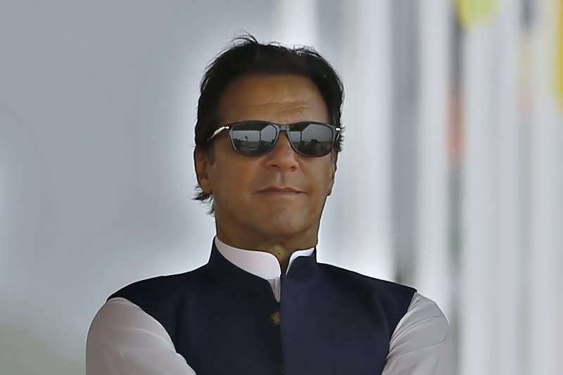 2022年4月10日，巴基斯坦國會投票通過不信任案，總理汗恩（Imran Khan）倒閣垮台（AP）