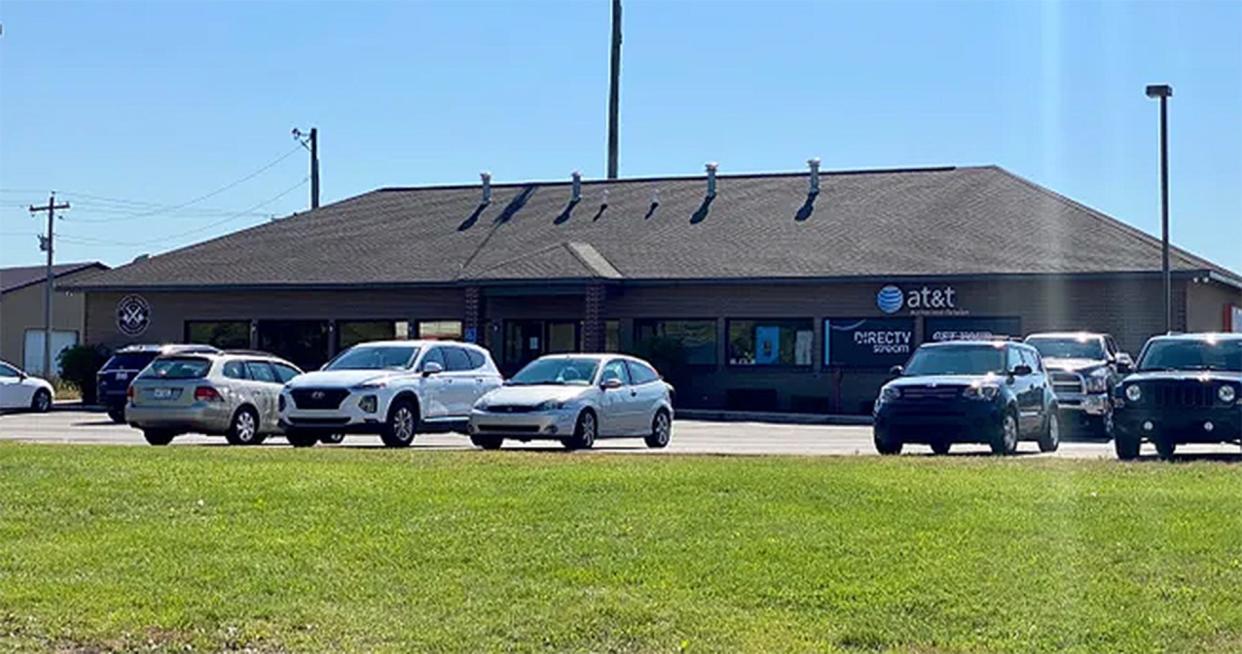 This AT&T store located in Sault Ste. Marie was involved in a pipe bomb incident in September 2021, as was a Verizon Wireless location in Cheboygan.