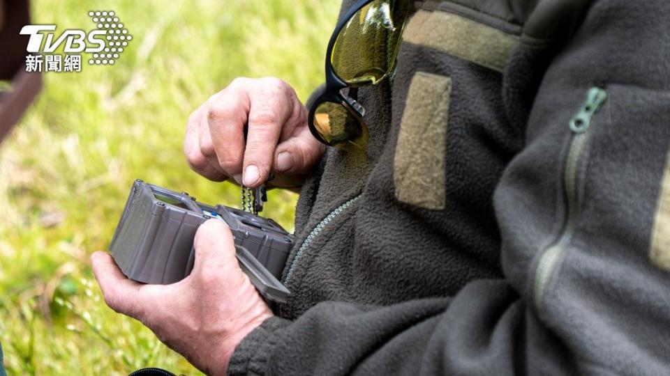 加拿大女子與爺爺從動物攝影機發現驚人一幕。（示意圖／Shutterstock達志影像）