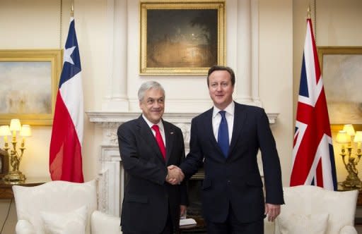 El presidente de Chile, Sebastián Piñera, defendió este jueves como "sólida" y "justa" la posición chilena en el contencioso que mantiene con Perú sobre los límites marítimos, antes de un encuentro con los abogados que defenderán el caso de su país en La Haya. (AFP | facundo arrizabalaga)