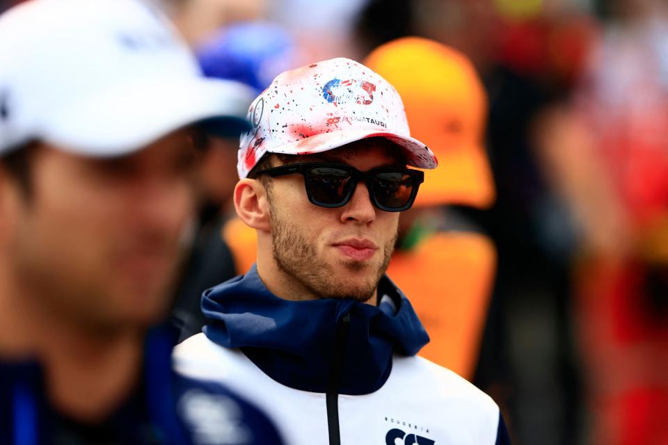 Pierre Gasly denunció que su mochila fue abierta debido al hostigamiento de los fans. (CARLOS PEREZ GALLARDO/POOL/AFP via Getty Images)