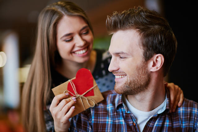 Saint-Valentin : Notre sélection de 10 cadeaux coquins - Le Parisien