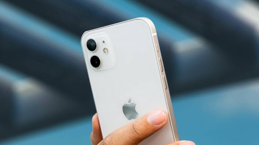 La línea iPhone 13 todavía tiene vigencia, y es más barata que la 14. 