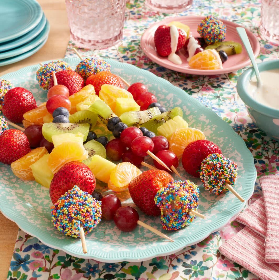 rainbow fruit skewers with grapes