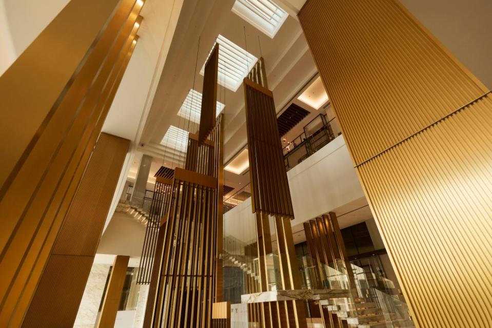 One of the interior hallways of the ultra-luxury and exclusive Atlantis The Royal hotel in Dubai, featuring marble staircases and impressive architectural design by Kohn Pedersen <a href="https://fortune.com/company/fox/" rel="nofollow noopener" target="_blank" data-ylk="slk:Fox;elm:context_link;itc:0;sec:content-canvas" class="link ">Fox</a> Associates, New York. Photo by Francois Nel, Getty Images for Atlantis Dubai.