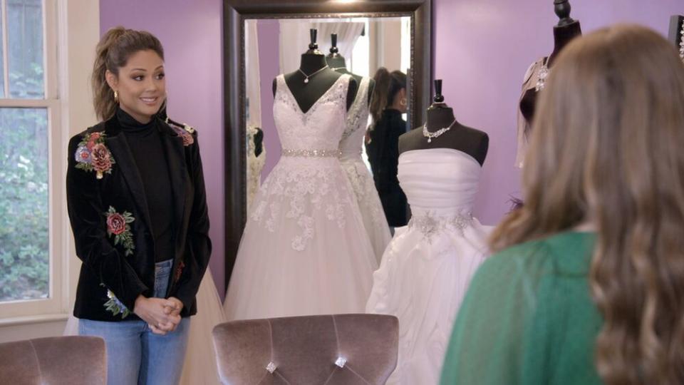 Vanessa Lachey hosts Love Is Blind | Netflix