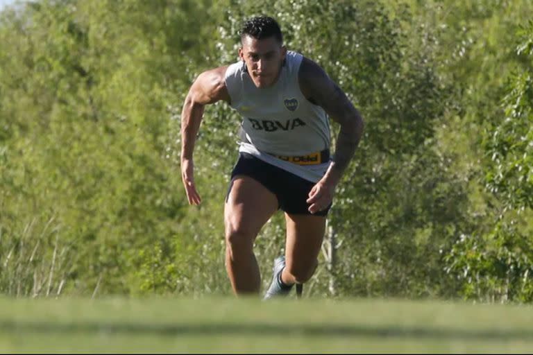 Cristián Pavón entrenando en Boca, en una imagen de archivo