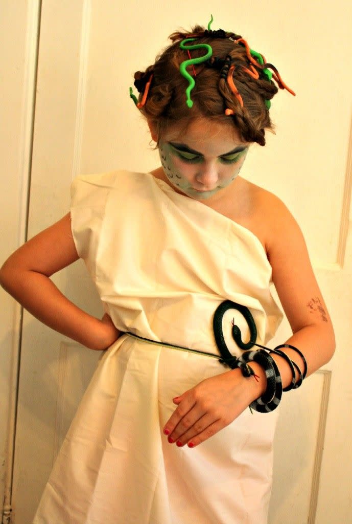 Medusa Halloween Costume for Tweens