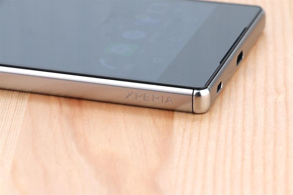 全球首款 4K 智慧型手機 Sony XPERIA Z5 Premium 2015 巔峰技術之作