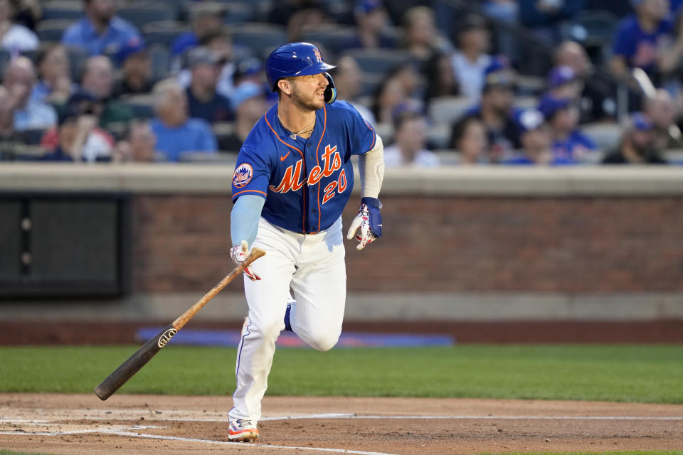 FILE - New York Mets' Pete Alonso hits a two-run home run off Chicago Cubs starting pitcher Jameson Taillon (50) in the first inning of a baseball game, Tuesday, Aug. 8, 2023, in New York. Juan Soto, Vladimir Guerrero Jr. and Pete Alonso are among 194 players across Major League Baseball still negotiating salaries for the 2024 season leading into Thursday’s Jan. 11, 2024, deadline. (AP Photo/John Minchillo, File)