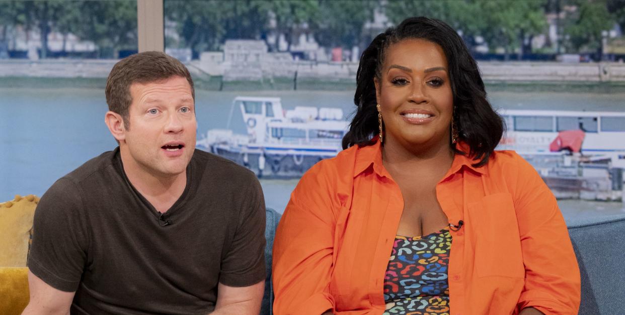 this morning's dermot o'leary and alison hammond sitting next to each other on a sofa on set