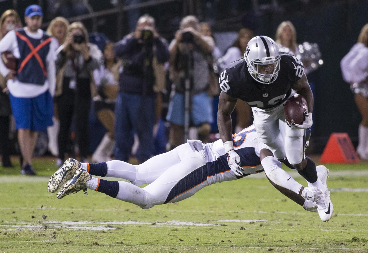 Texans vs. Raiders 2016 odds: Oakland the betting favorite against Houston  in Mexico City 