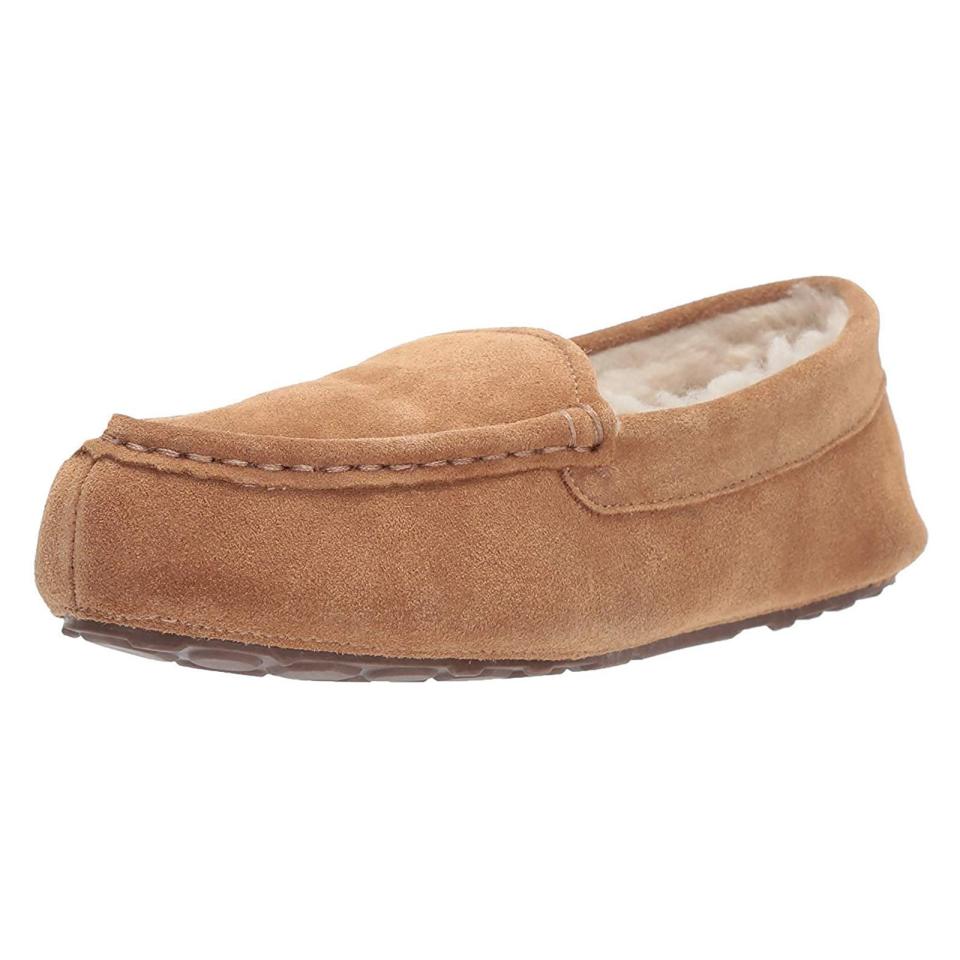 Amazon Essentials Women’s Leather Moccasin Slipper